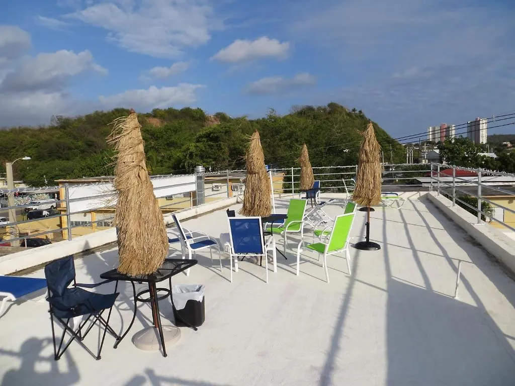 Moonlight Bay Hostel Fajardo