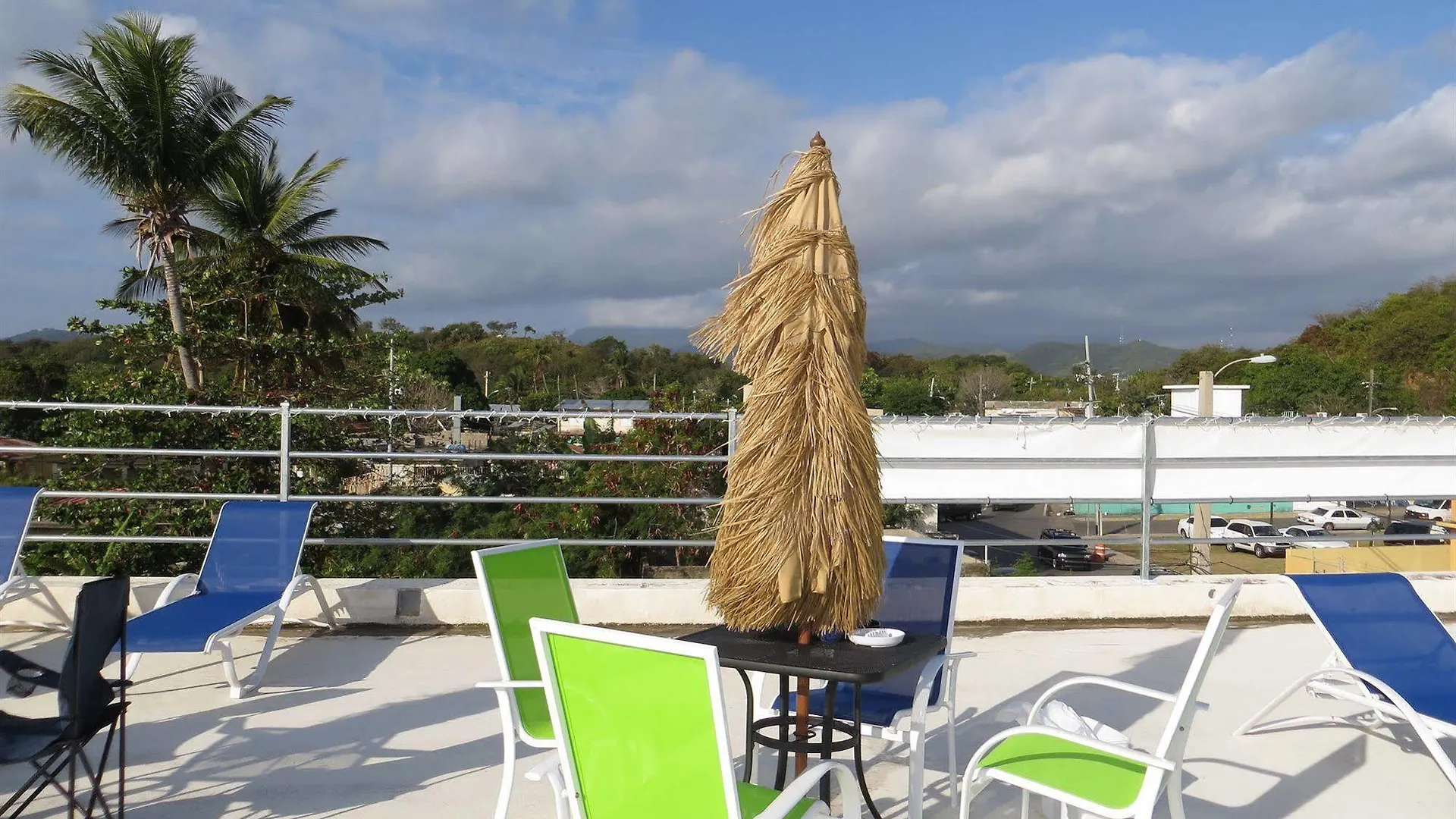 Moonlight Bay Hostel Fajardo